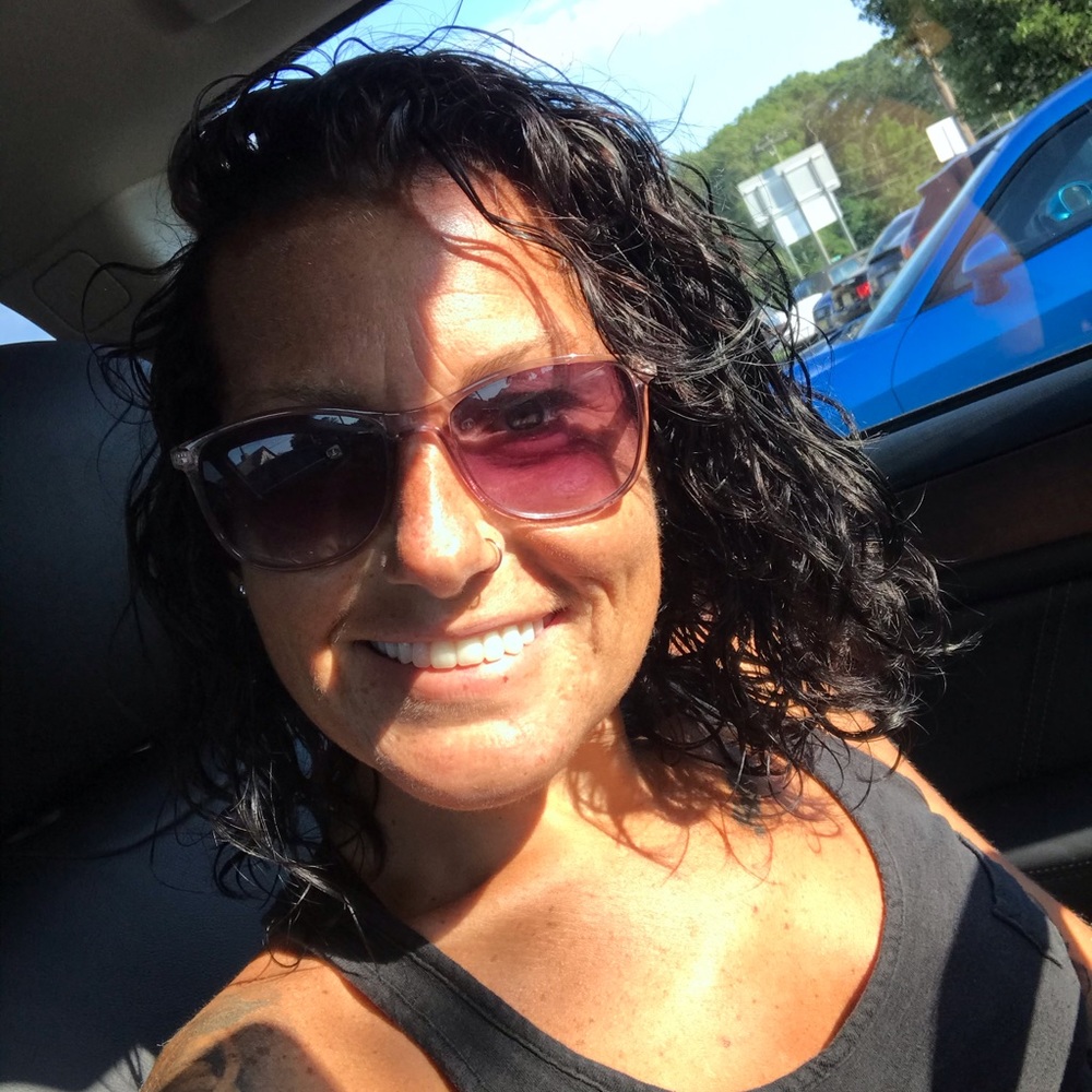 Meet your Posher, Ashley